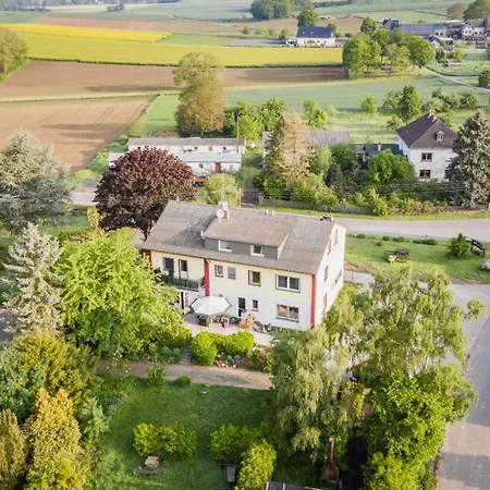 Hotel Vor Burg Eltz Wierschem