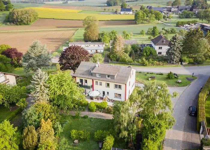 Hotel Vor Burg Eltz Wierschem